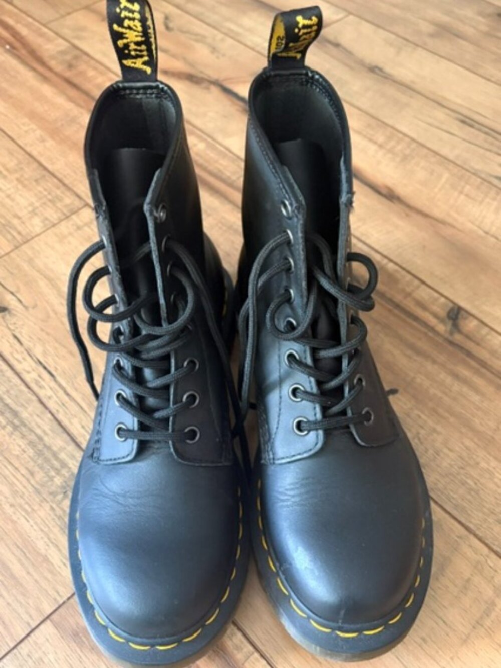 Dr. Marten Combat Boots Classic Style - Size US 8 (Women)